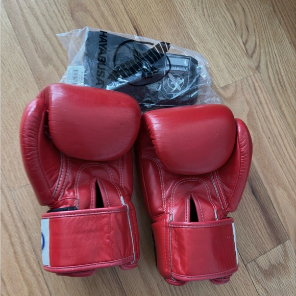 Fairtex Gloves - Picture 2 of 2